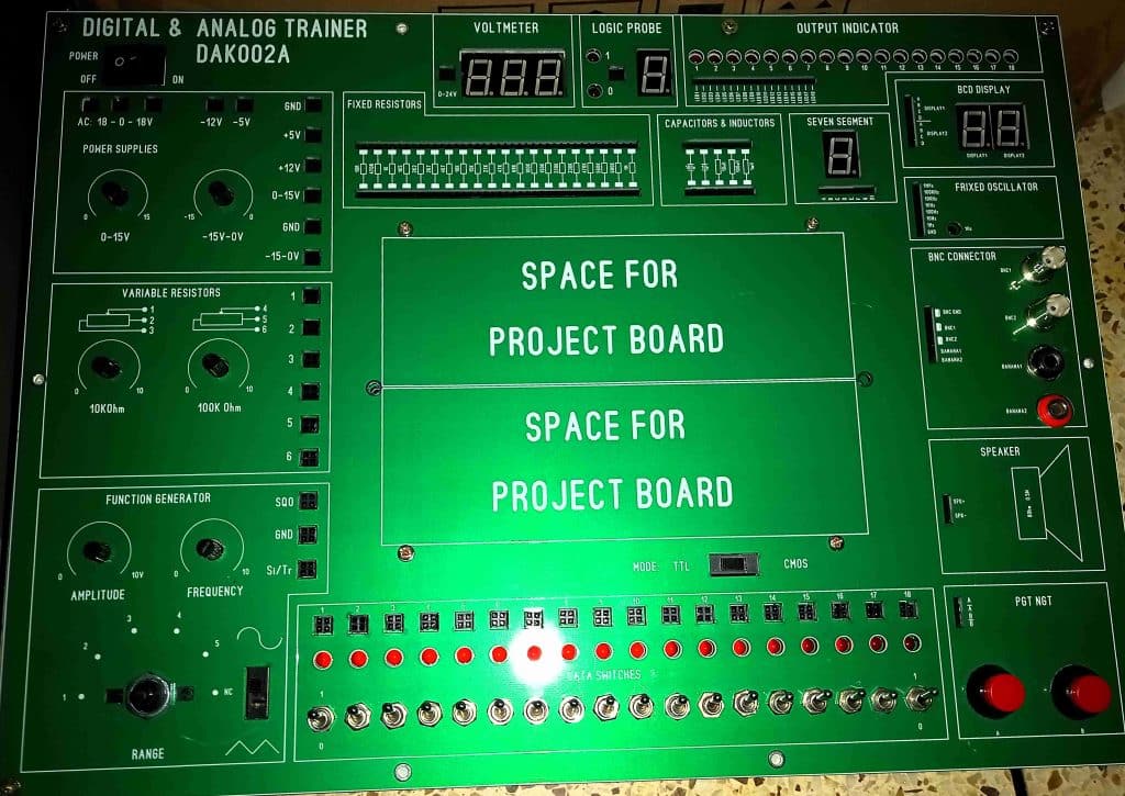 digital and analog trainer kit